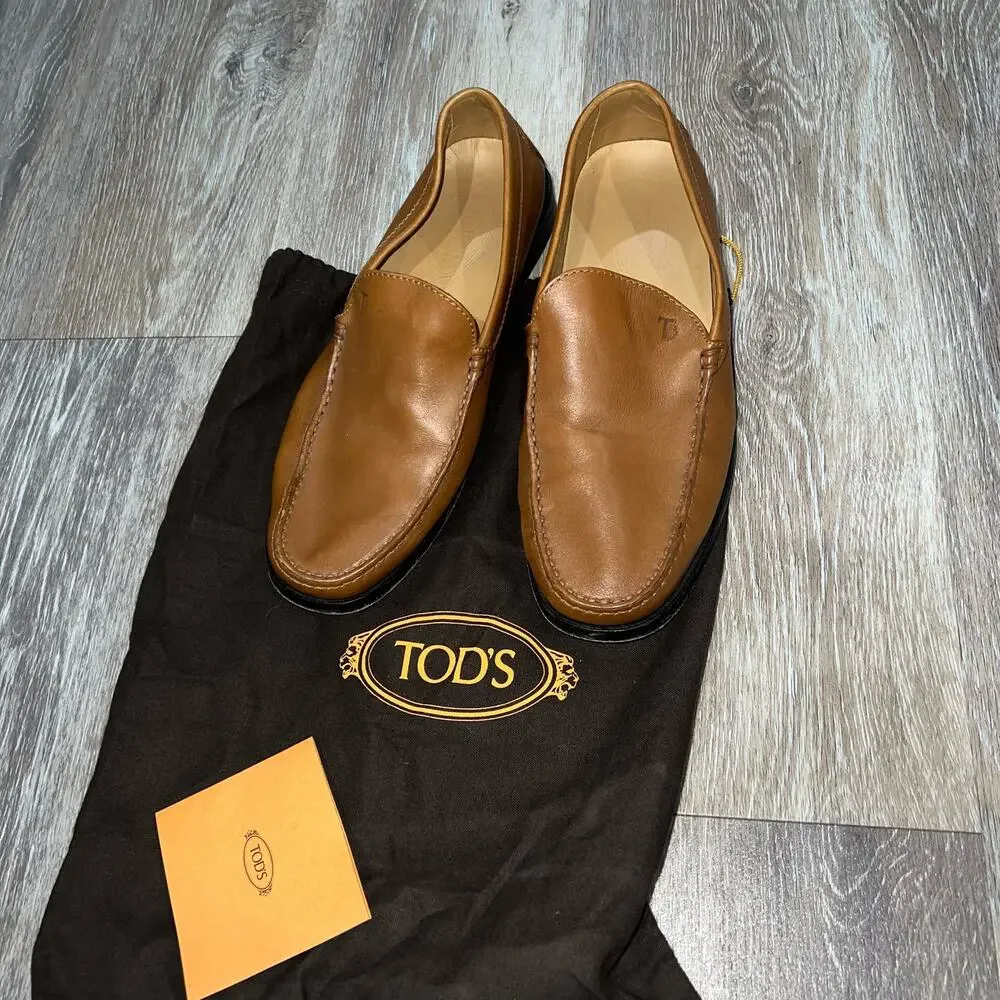 Tod's City Gommino Driving Shoes in Leather Camel Tan Size 7